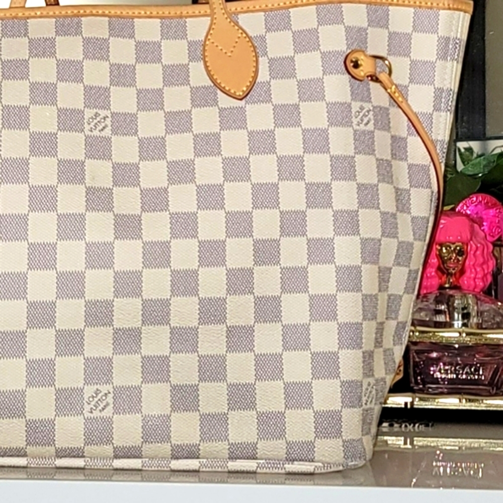 Louis Vuitton Cream and Tan Checkered Tote - Picture 9 of 13